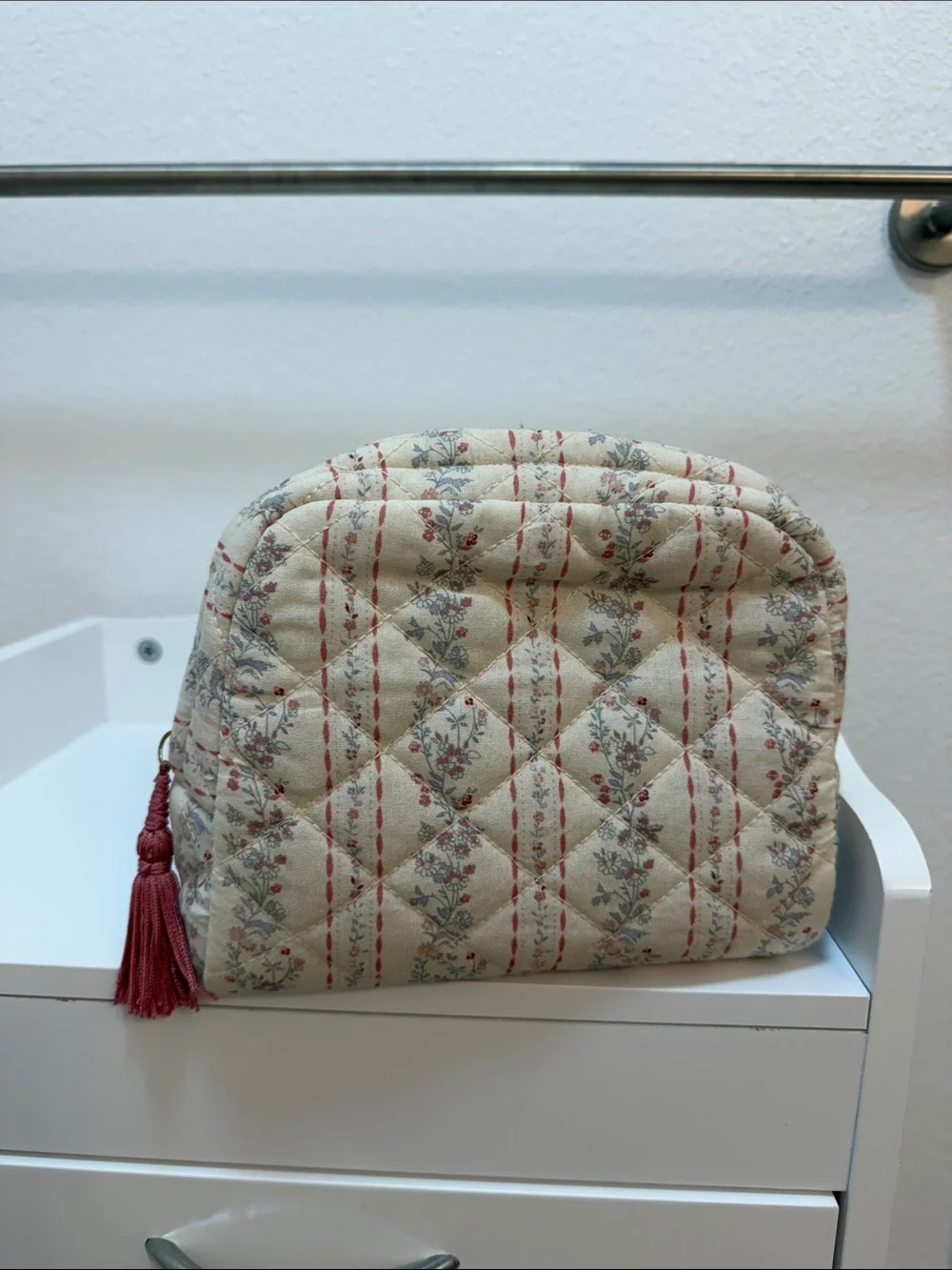 Floral Print Cream Cosmetic Pouch